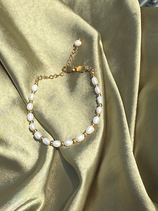 Golden Sands Pearl Bracelet