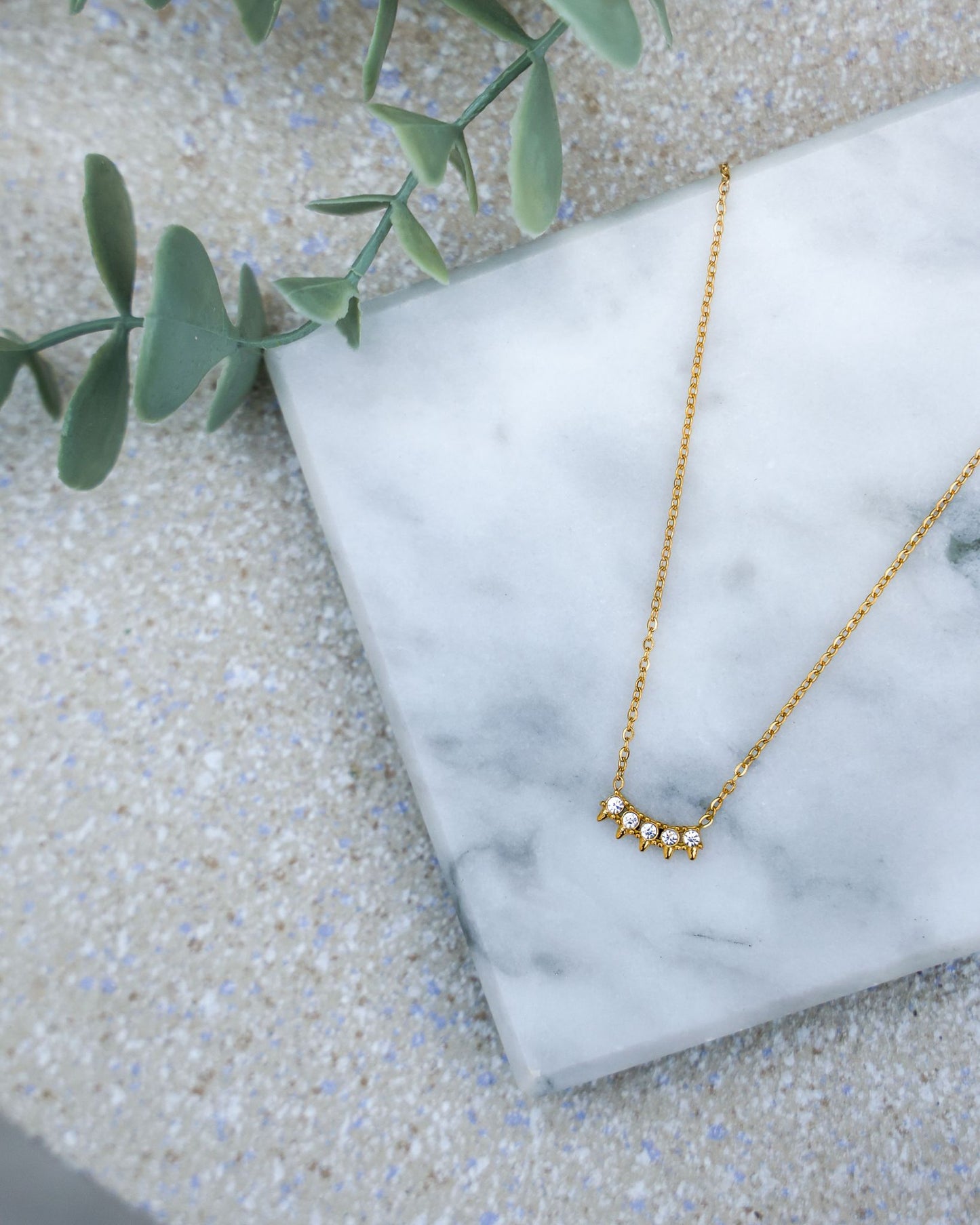 Dainty Sparkle Necklace